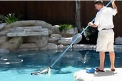 Pool Service La Crescenta, CA